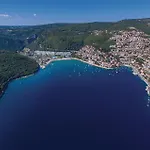 13 Hébergement de vacances